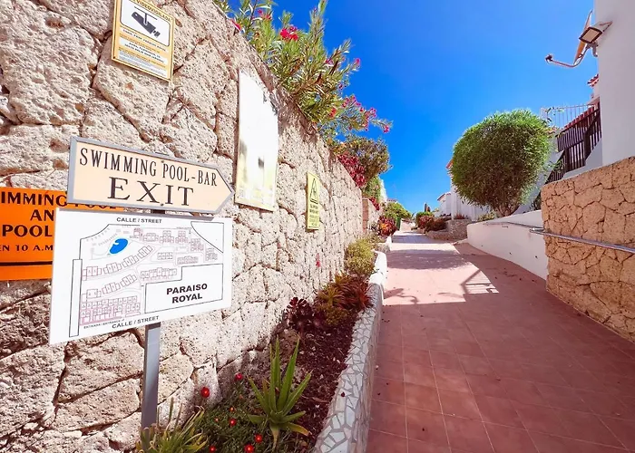 In Paraiso Royal, Playa De Americas * Playa de las Américas