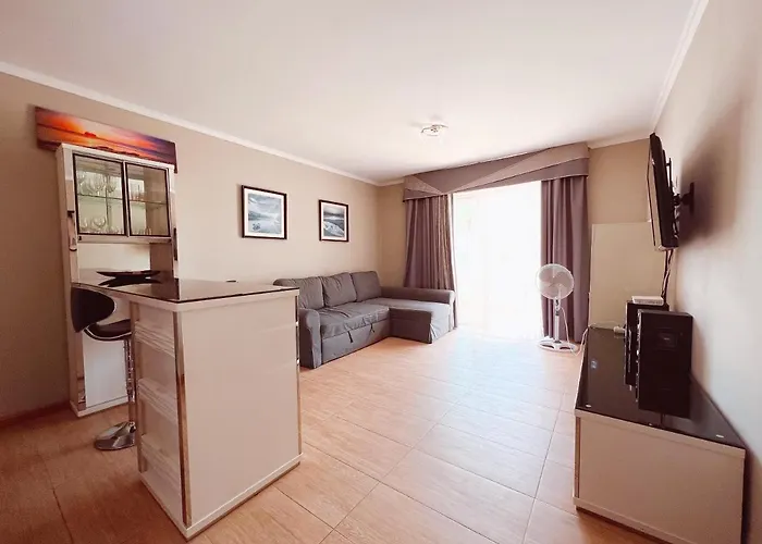 In Paraiso Royal, Playa De Americas *